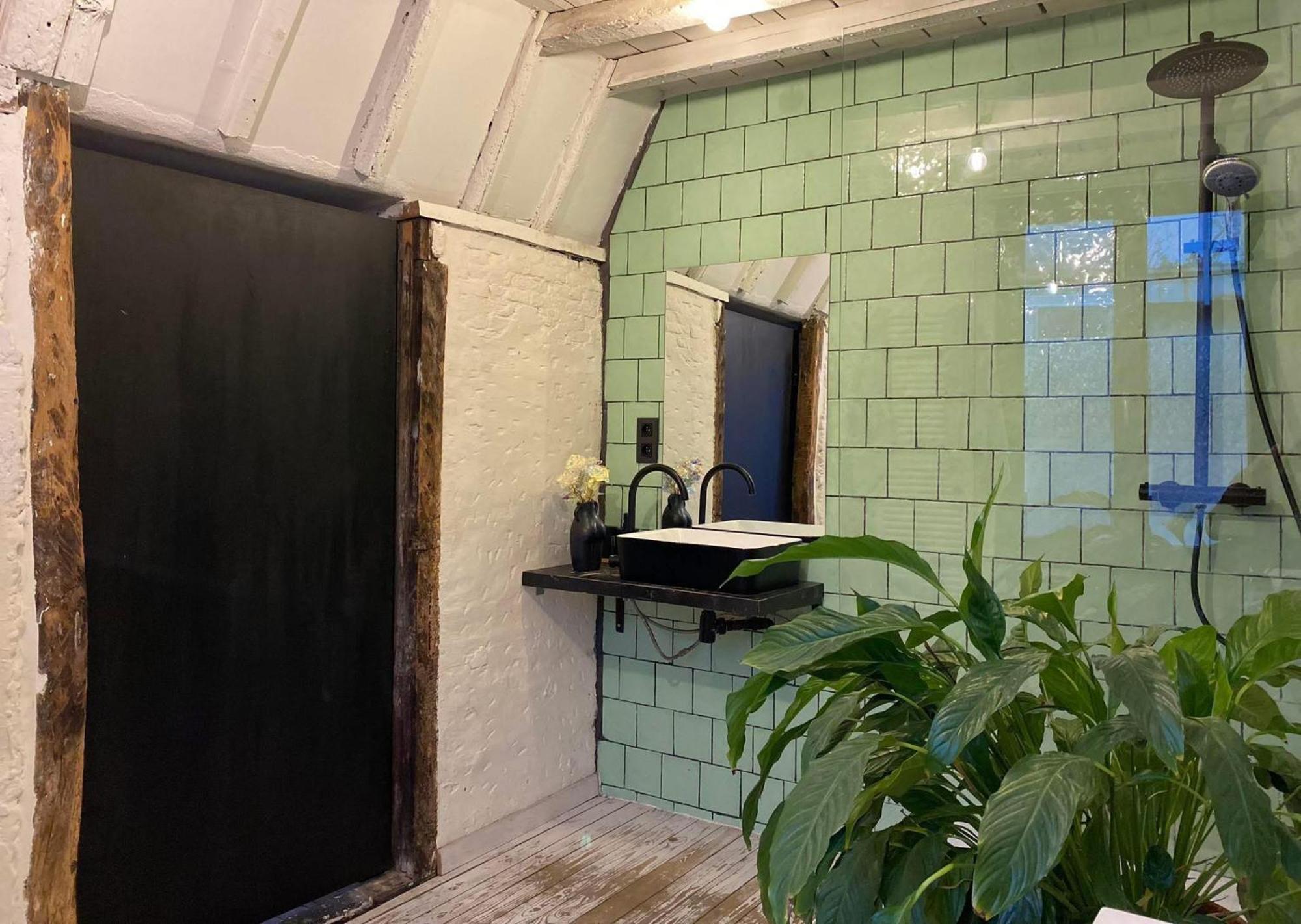 Mystic'S Lodge 安特卫普 外观 照片